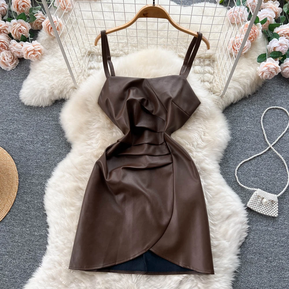 

Summer French Retro Luxury Niche Design Leather Pleated Suspender Black Dress