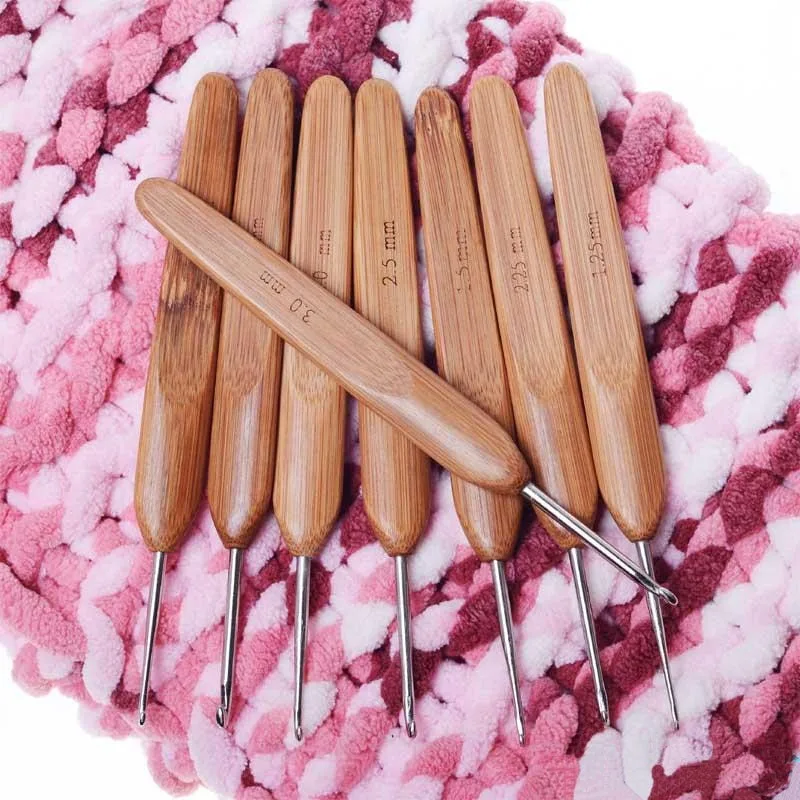 10pcs/Set 0.5mm-2.75mm Bamboo Knitting Needles Set Small Lace Knitting Hooks Set DIY Crochet Hooks Needles for Yarn Handle