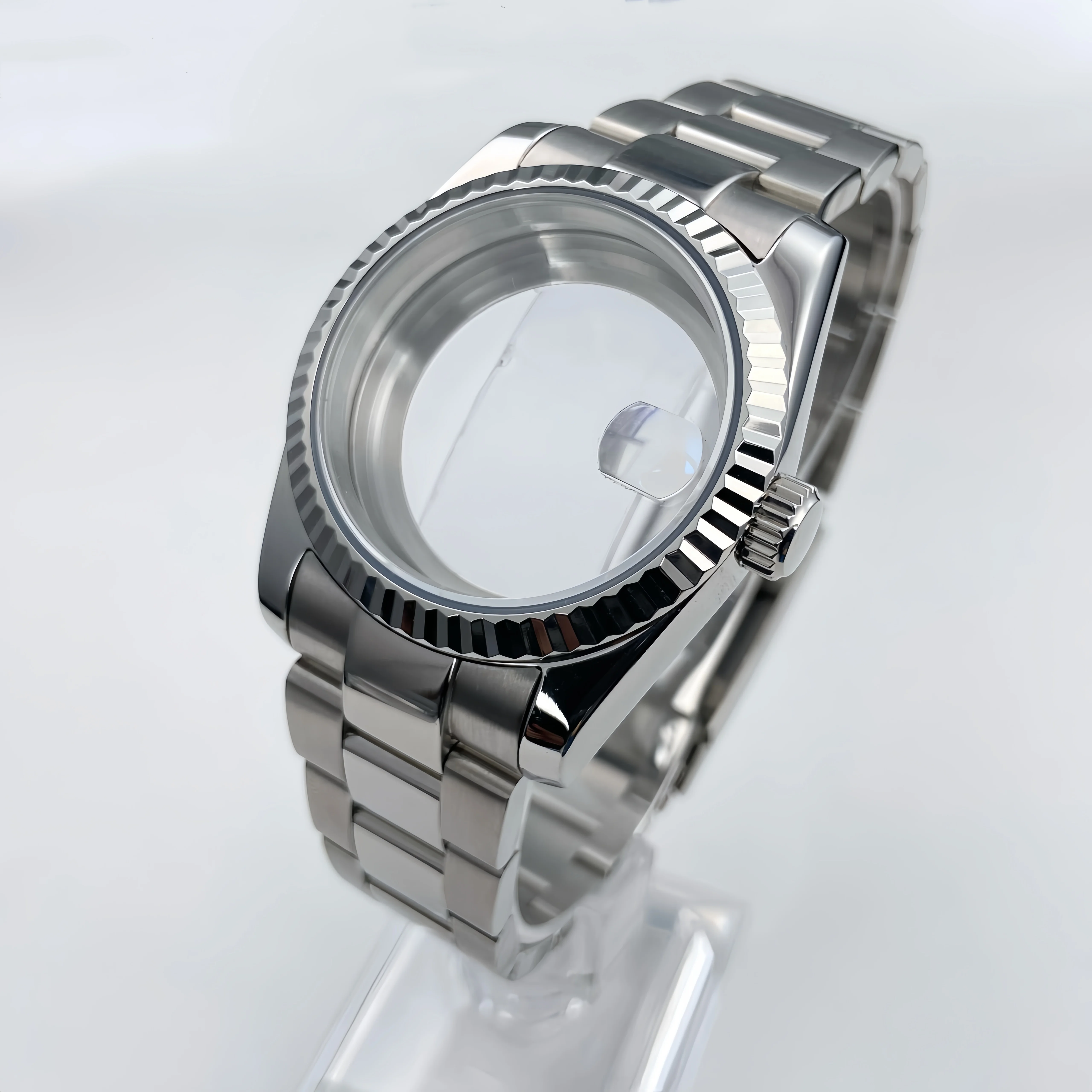 Fluted Bezel Sapphire Glass Stainless Steel Watch Case
