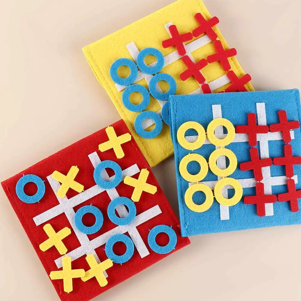 Creativo Portatile Feltro Scacchiera Giocattoli Bambini Prima Educazione Puzzle Tic-Tac-Toe Board Mini Circle Cross Chess Game Party Toys