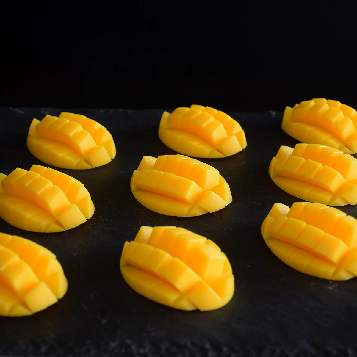Simulation Mango Simulation Fruit Decoration Props Photography Props DIY Dessert Model Accessories Creative Decorative Goods Food Model,Food Photography Props