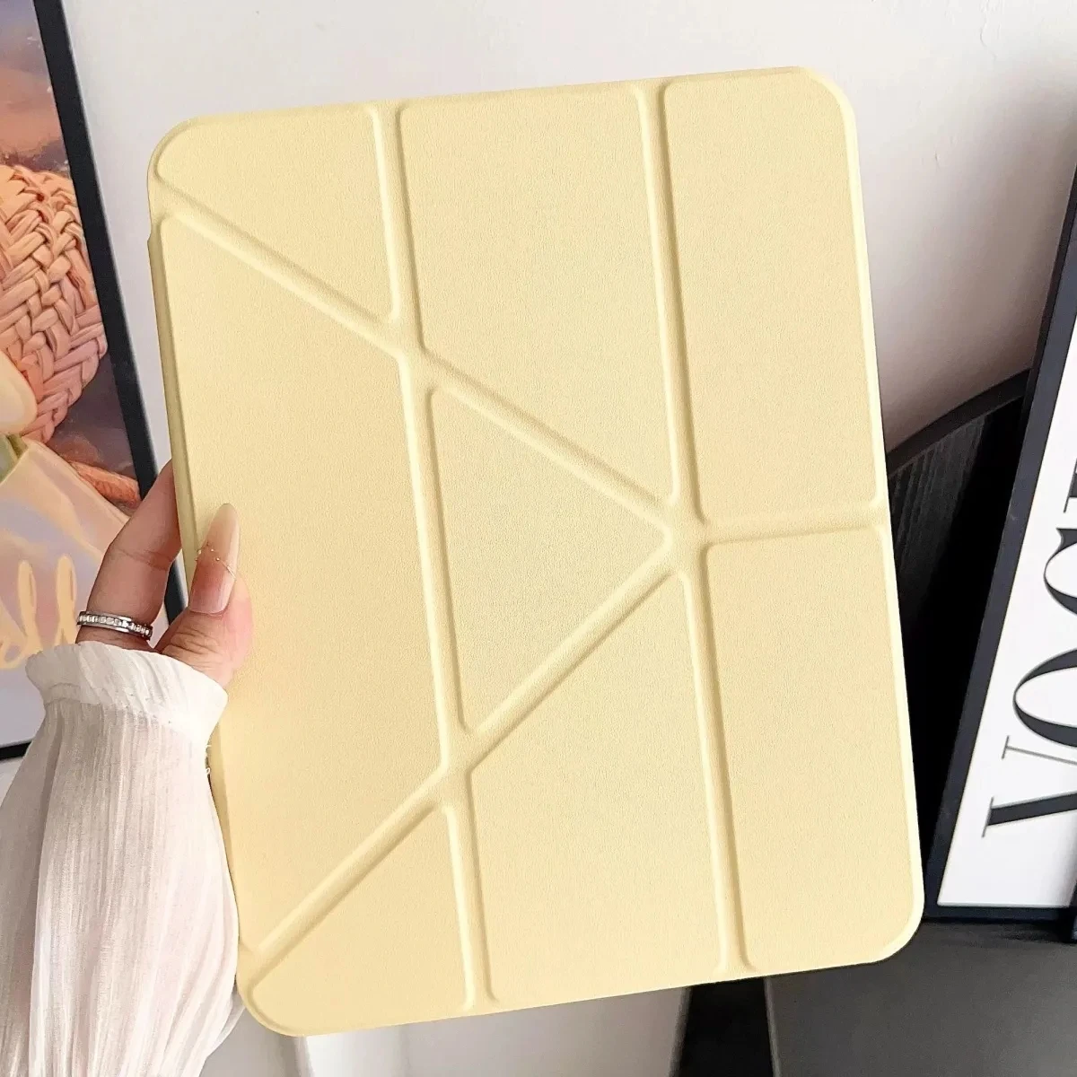 Sleek & Stylish Foldable Crystal Clear iPad Case