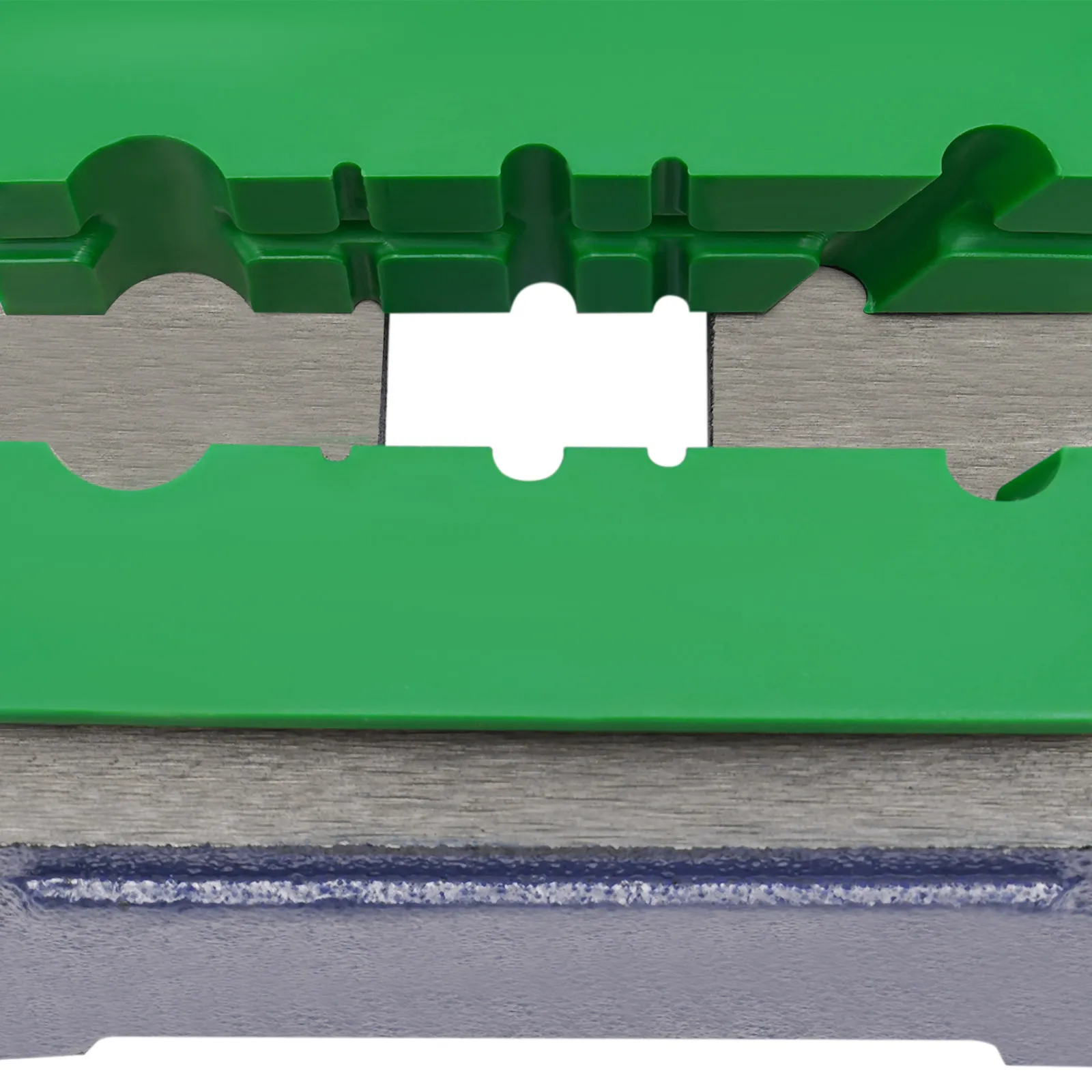 4 Inch Mini Precision Drill Press Vise Clamping Holding Throat Open Workbench Vice Black/Blue With 2 Pieces Magnetic Vise Pads 6