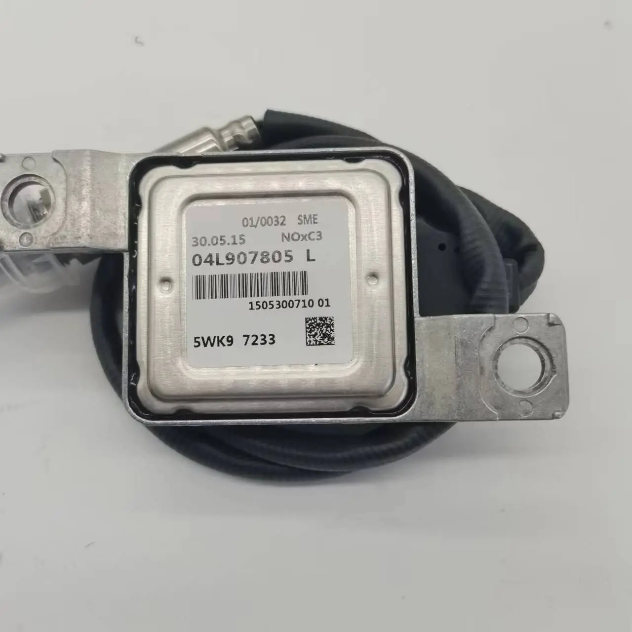 

5WK97233 04L907805L 5WK9 7233 04L907805 L Nox Sensor Voor Audi Q3 Volkswagen Vw Sharan Tiguan Seat Alhambra Skoda Yeti