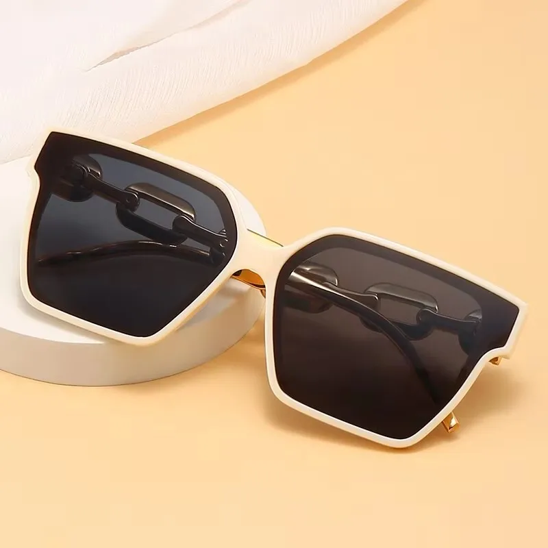 1/2/3pcs Large Square Frame Gold Chain Sunglasses Women's Sunglasses Elegant High-grade Uv Protection Shading Car Glasses