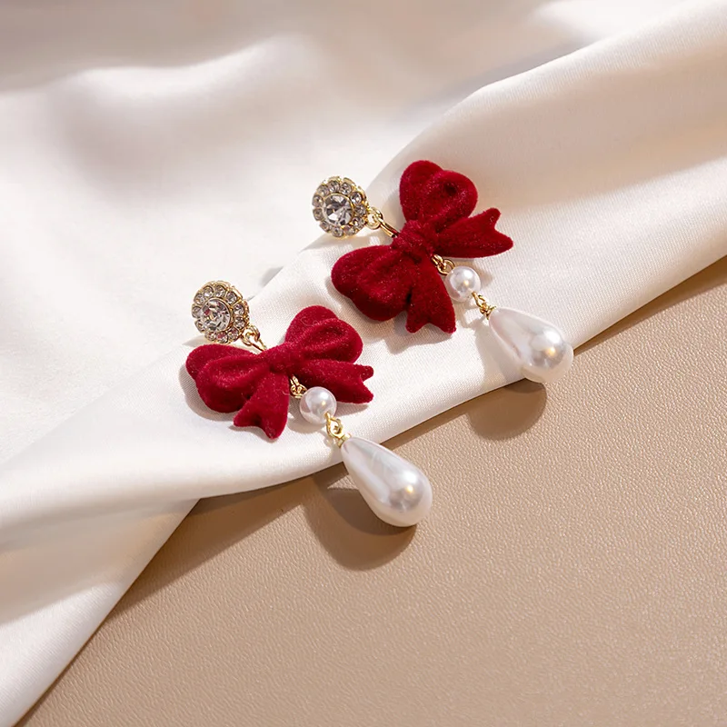 New Red Bow Knot Plush Pendant Drop Earring for Women Christmas Pearl Rhinestone Flocking Earrings Girls Xmas Jewelry Gifts