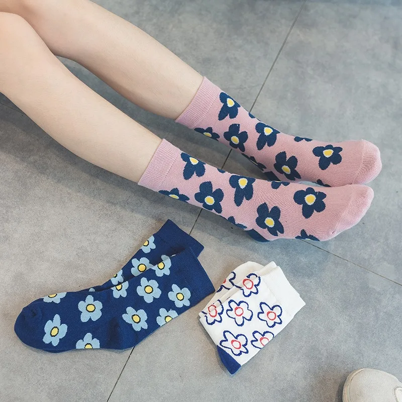 

Fashion Women'S Socks Korea Style Flower Pattern Print Socks Ins Style Short Sock Women Autumn Winter Cute Streetwear Sox Girls