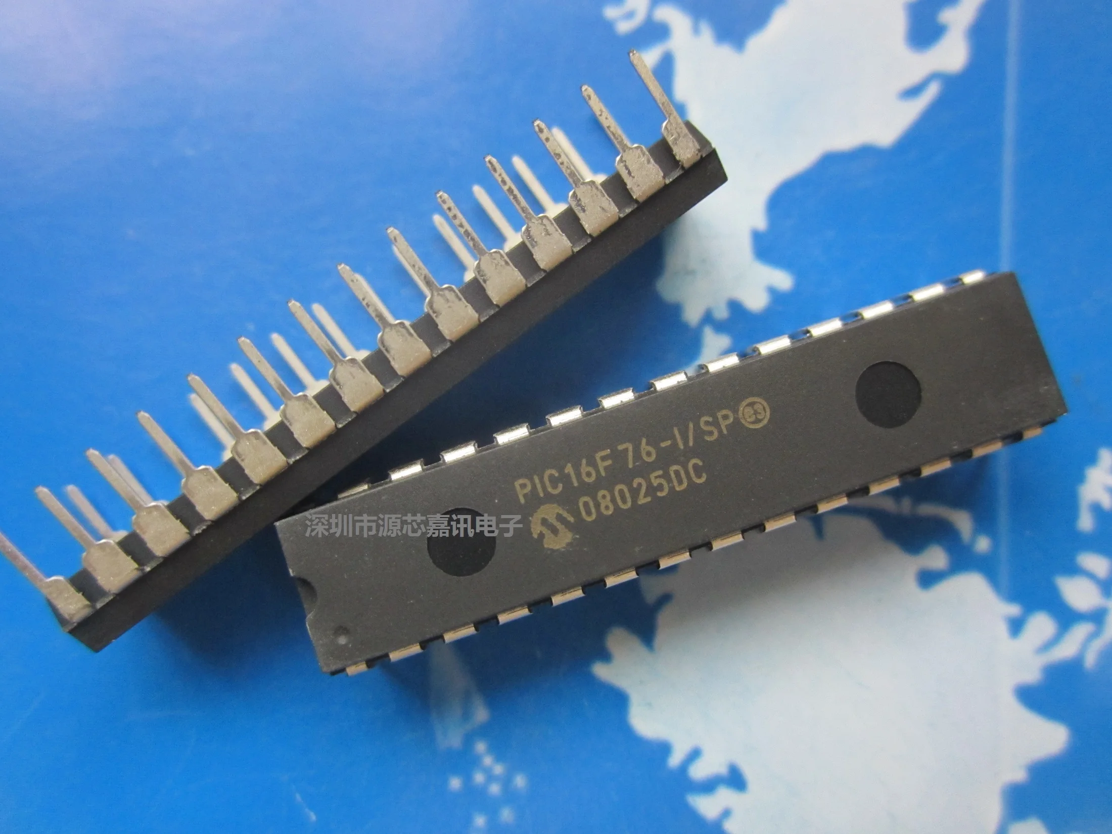 

Бесплатная доставка 10 шт./партия Φ/SP PIC16F76 DIP-28