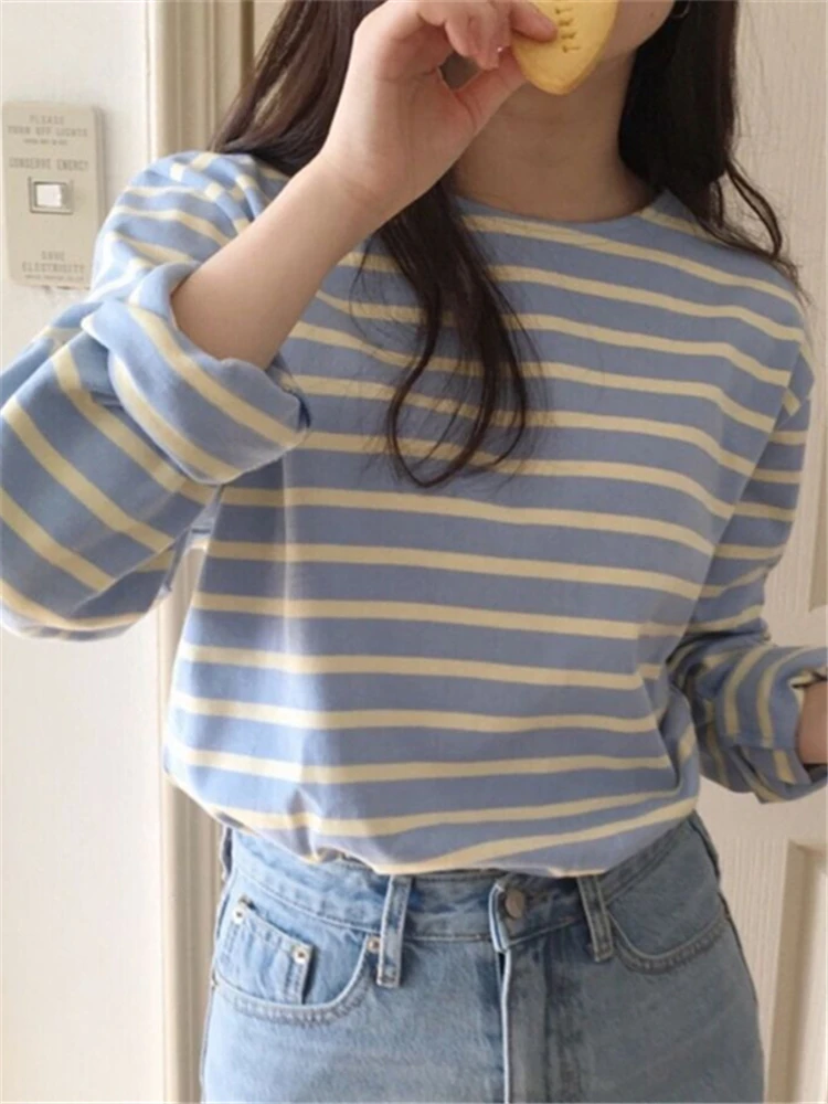 

Новинка 2023 Базовая модная женская футболка в полоску в Корейском стиле для осени и зимы розовые Топы Рубашки для женщин