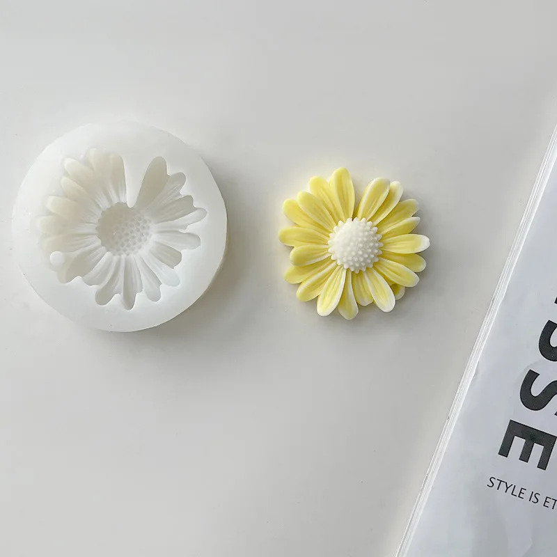 Sunflower Drip Glue Hanging Decor Soap Silicone Mold Daisy Flowers Aromatherapy Diffuser Stone Handmade Candles Soap Molds