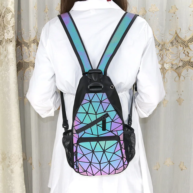

HOT Luminous Fanny Pack Women's Shoulder Messengers Bag Canvas Chest Bags Crossbody For Women Designer Pouch Holographic Laser