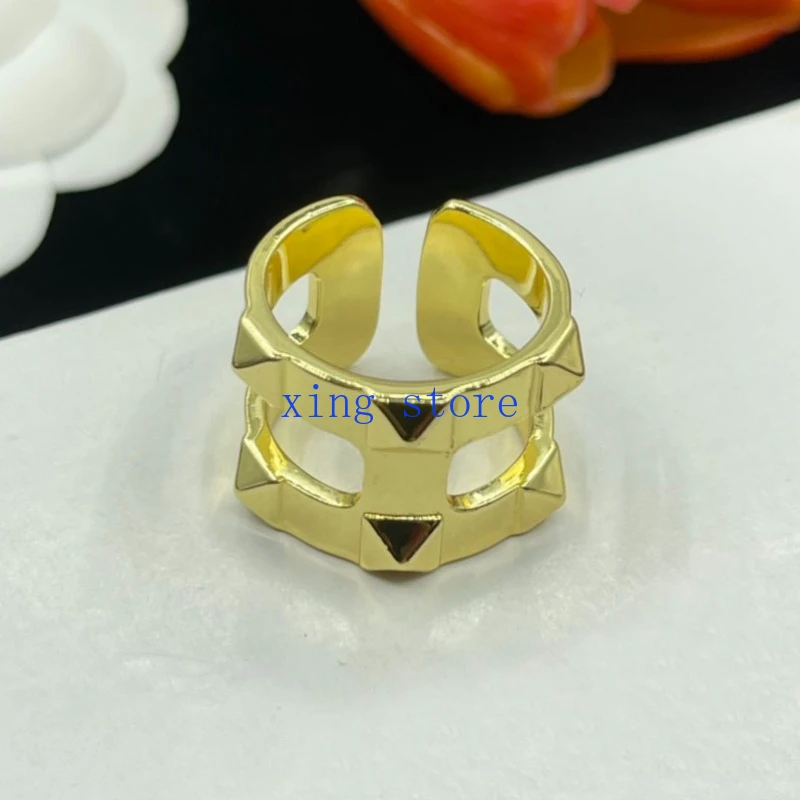 2024 Fashion New Classic Round Double Layer Geometric Women's Ring