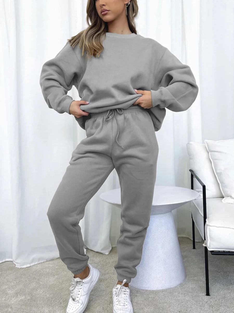 

Women s Cozy Fleece Lounge Set Long Sleeve Crewneck Pullover Sweatshirt Drawstring Jogger Pants - Perfect 2 Piece Sweatsuit