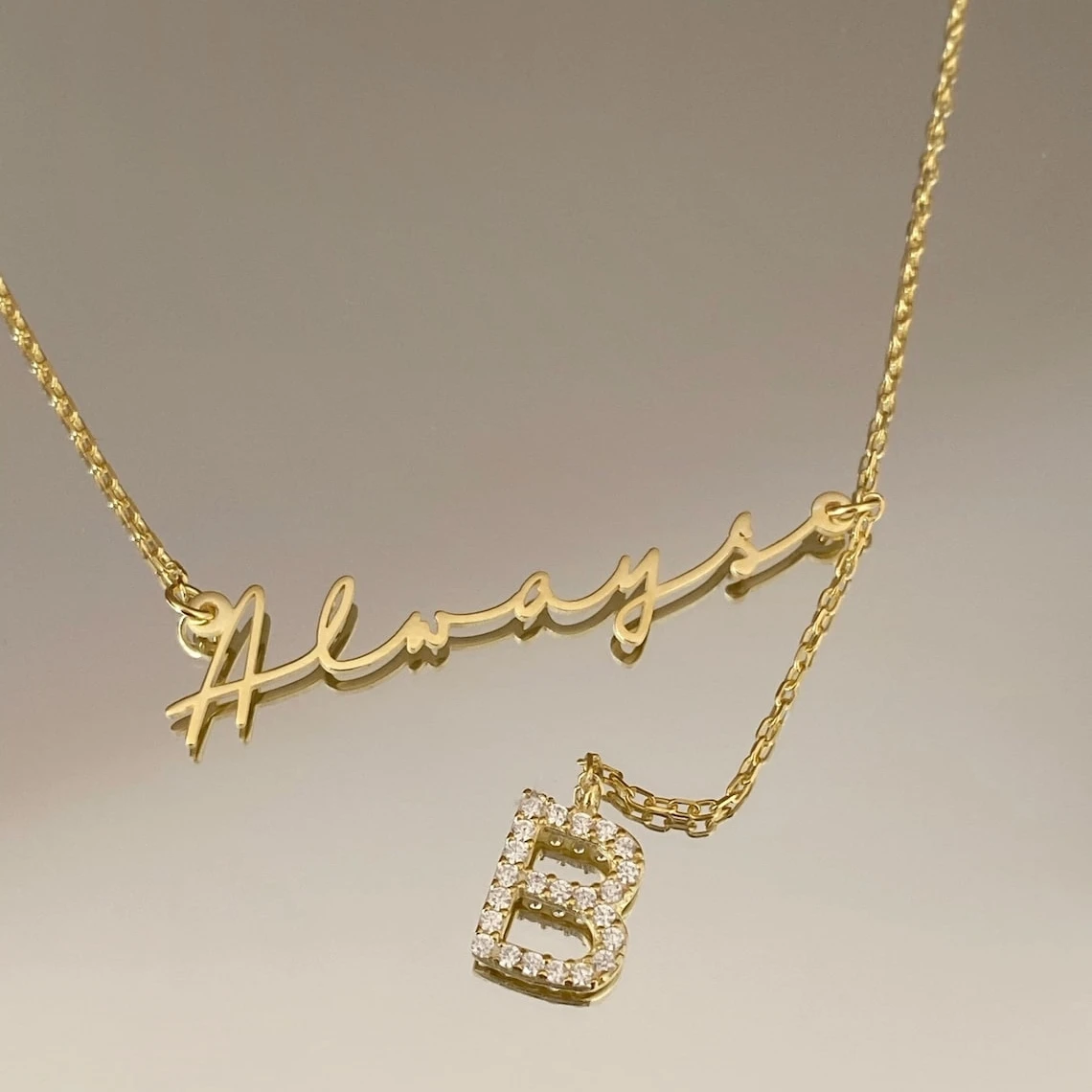 

Customized Stainless Steel Letter Name Necklace Water Diamond Initial Charm Necklace Women's Nameplate Jewelry Gift