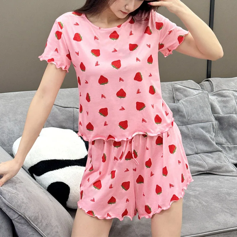 طقم بيجامات للنساء ملابس نوم مطبوعة بالفراولة قابلة للتنفس مريحة بأكمام قصيرة بلوزات وسراويل قصيرة بيجامة ملابس منزلية للسيدات