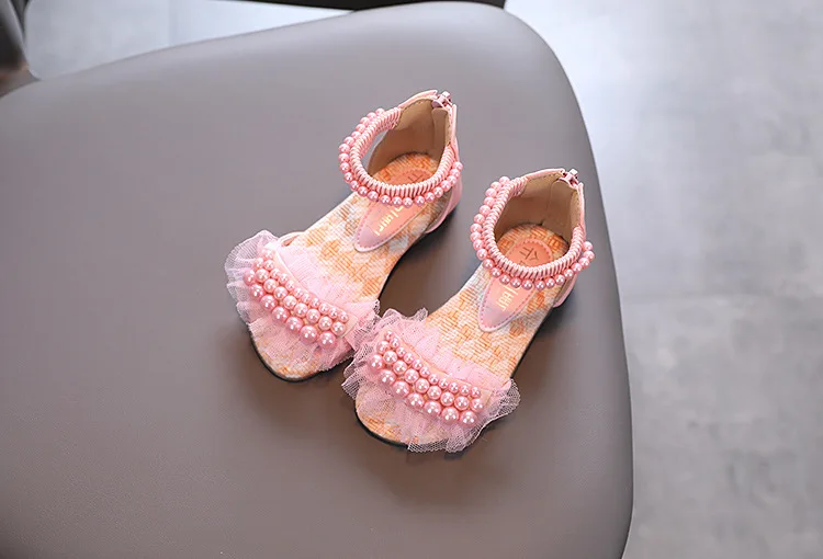 Girls Pearl Sandals 2022 Summer New Baby Princess Girls Children White Dance Performance Shoes children's shoes for sale