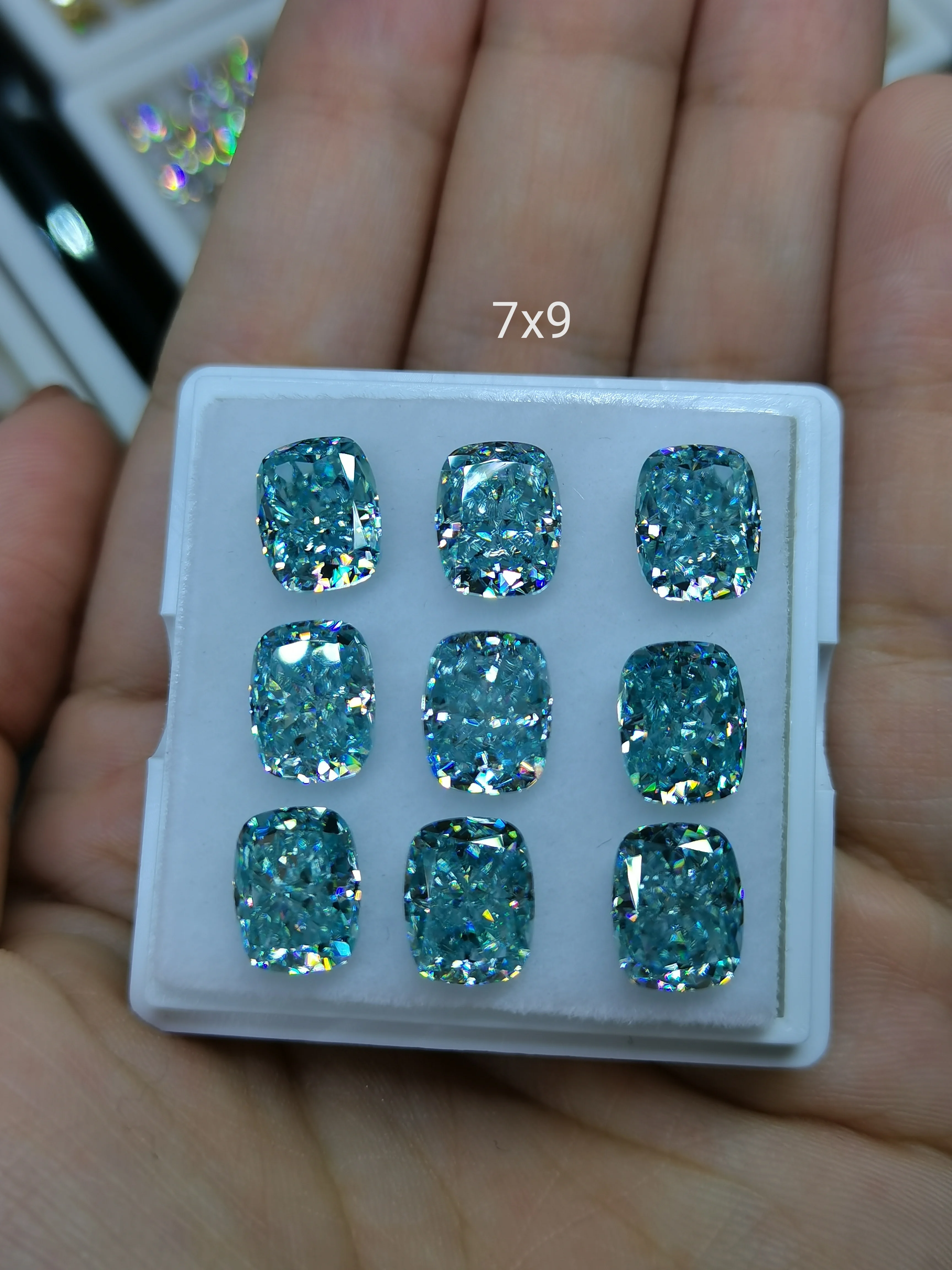 

4X6-10x12mm Aqua Blue VVS1 Crushed Ice Elongated Cushion Cut GRA Moissanite Diamond Test Positive Free Engraved Girdle Number