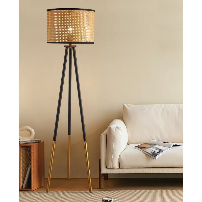 

Handmade Rattan Lampshade Led Floor Lamps for Living Room Sofa Side Standing Lamp Study Reading Light Bedroom Bedside Lights