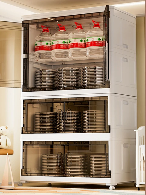 현대적인 스타일과 편리한 기능성을 갖춘 대용량 접이식 옷장으로 집안을 정돈하고 물품을 쉽게 보관하세요.