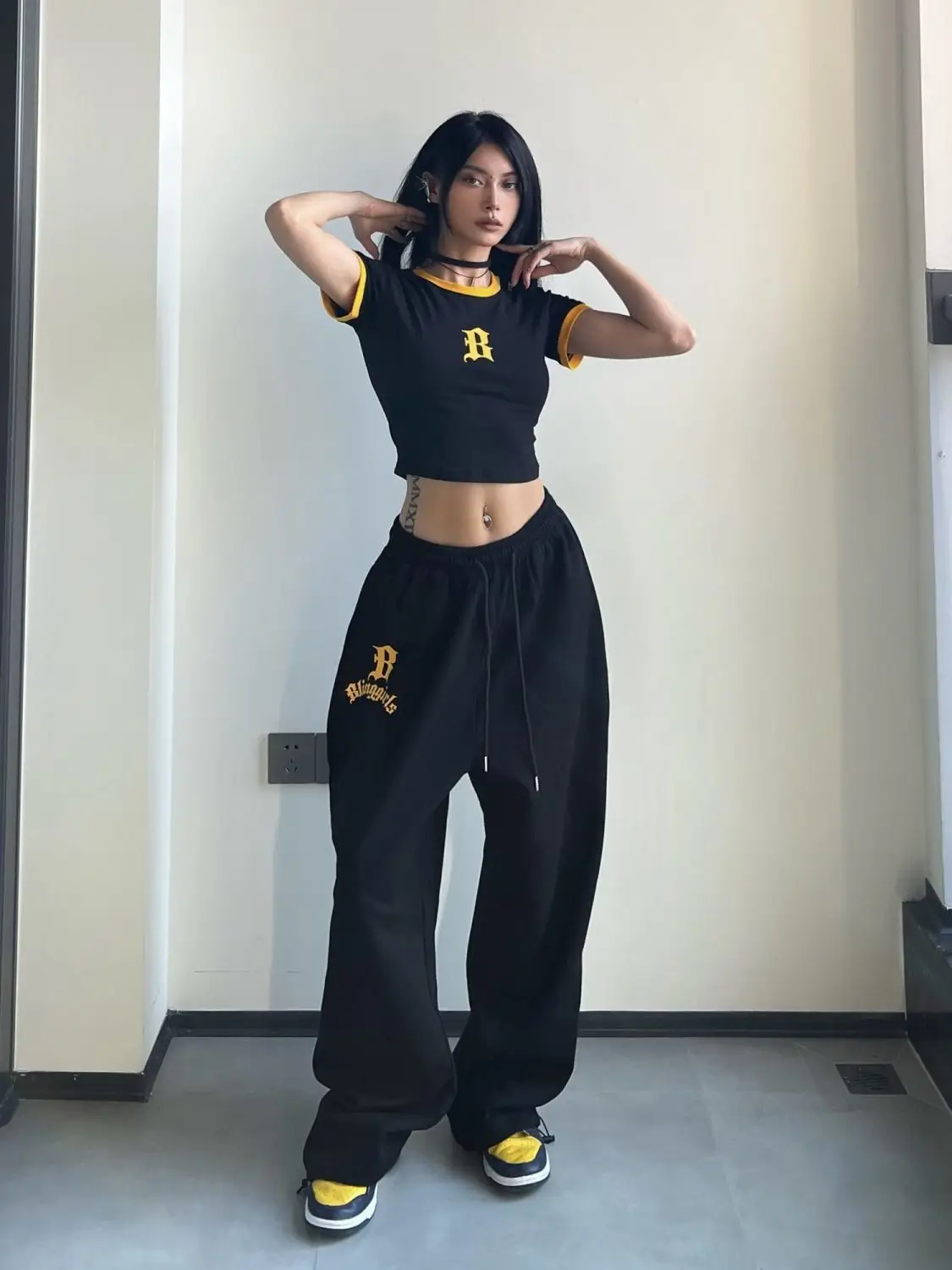 スケートボード styling set cropped T-shircargo pants GORGLITTER Women's 2pcs Colorblock Patchwork Outfits Crop