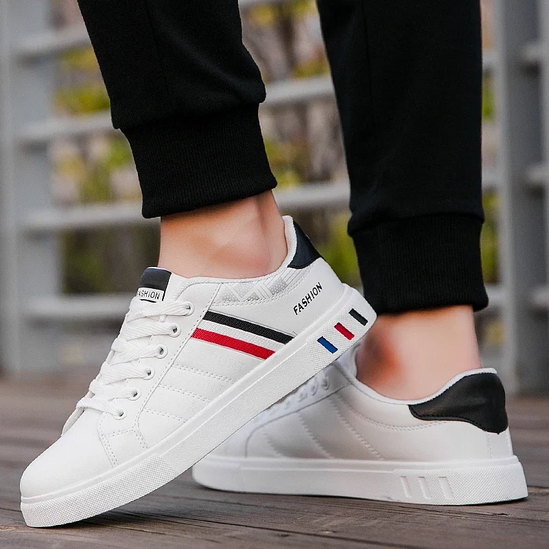 Sports Shoes Men Casual Lightweight Breathable Lace-Up Sneakers for Business Travel