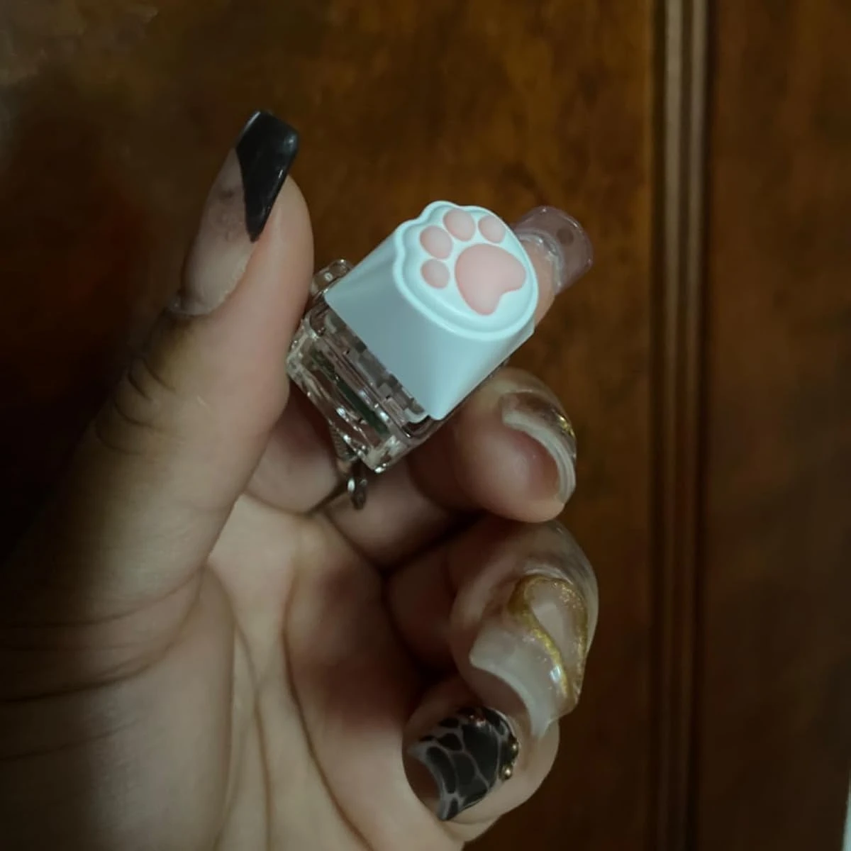 키보드 키 체인 Fidget 장난감 고양이의 발 Keycap Fidget Clicker 열쇠 고리 감압 장난감 귀여운 고양이의 발 스트레스 릴리프 선물