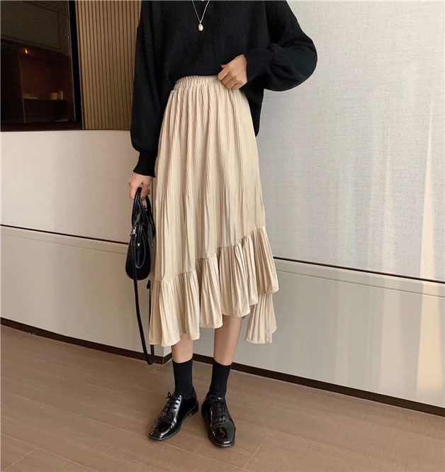 2021 New Woman Golden Velvet Pleated High Waist Slim Casual Skirt Mid Length Autumn Winter A-line Skirt Girl Daily Beige brown skirt