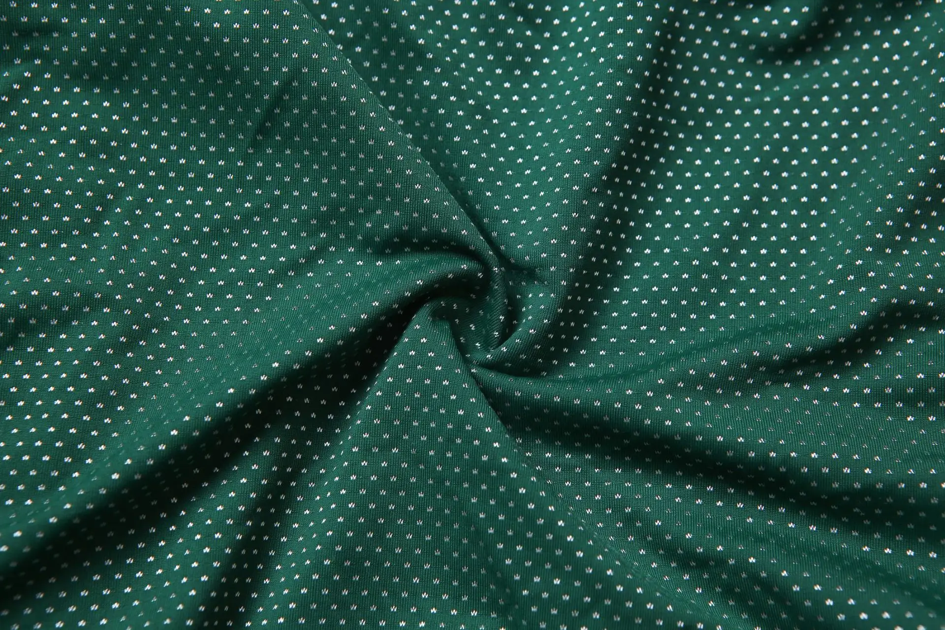 Summer Men's Boxer Swimming Trunks New Tethered Nylon Low Waist Solid Color Swimming Shorts