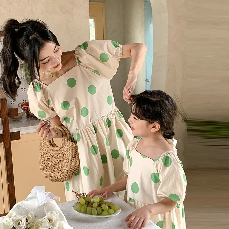 

2023 Summer Mother and Daughter Green Polka Dot Dresses Elegant Parent-child Matching Equal Dress Baby Girl Mom Same Clothing