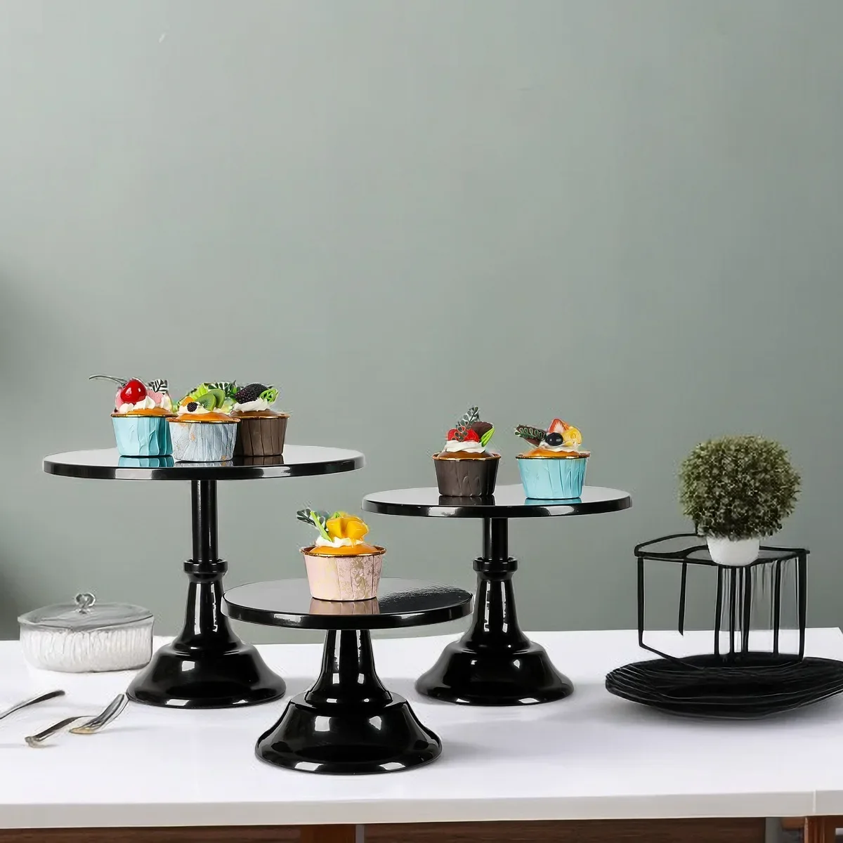  Soporte para tartas en el hogar, decoración de boda, bandeja de  cumpleaños de hierro forjado, bandeja de cumpleaños para postres, caramelo, soporte  para tartas de té (color: negro) : Hogar y