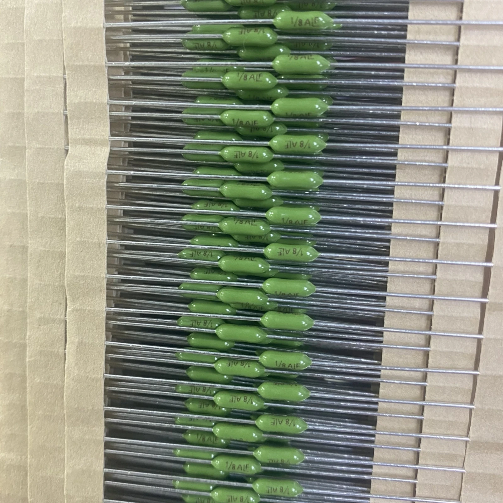 LF Fast Blow PICO Resistance Fuse 125V 62mA 125mA 250mA 1A 2A 3A 4A 5A 7A 8A 10A 12A 15A Axial Lead Green Fuse 10PCS Glass Fuse Kit