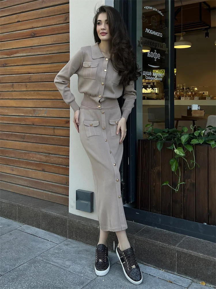 Conjunto de 2 piezas de punto con solapa y falda larga para mujer, moda de retazos, conjuntos ajustados de cintura alta, ropa de calle, conjuntos de falda larga de otoño para mujer