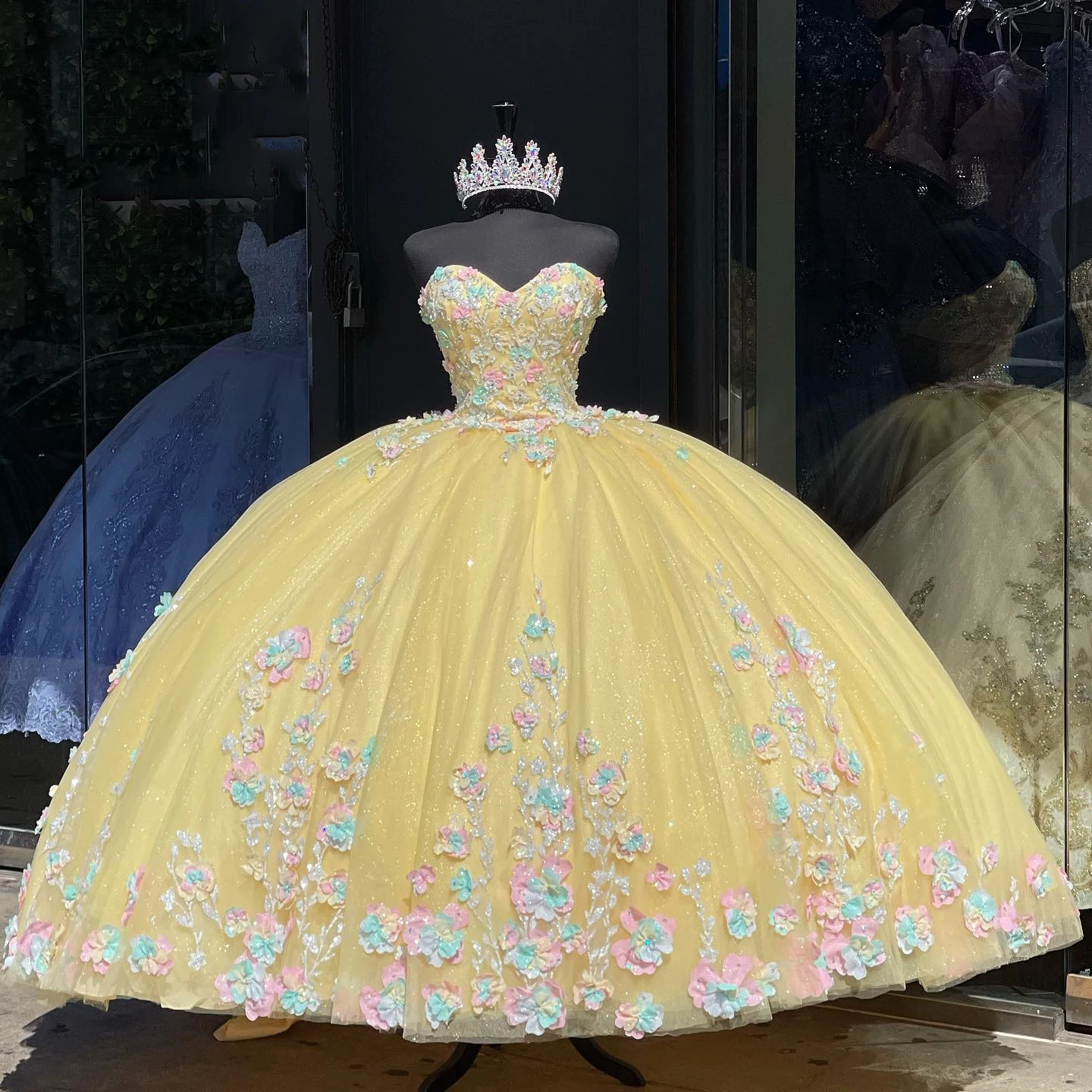 

Yellow Shiny Quinceanera Dress Ball Gown Off The Shoulder 3D Floral Applique Beading Tull Mexico Sweet 16 Vestidos De XV 15 Anos