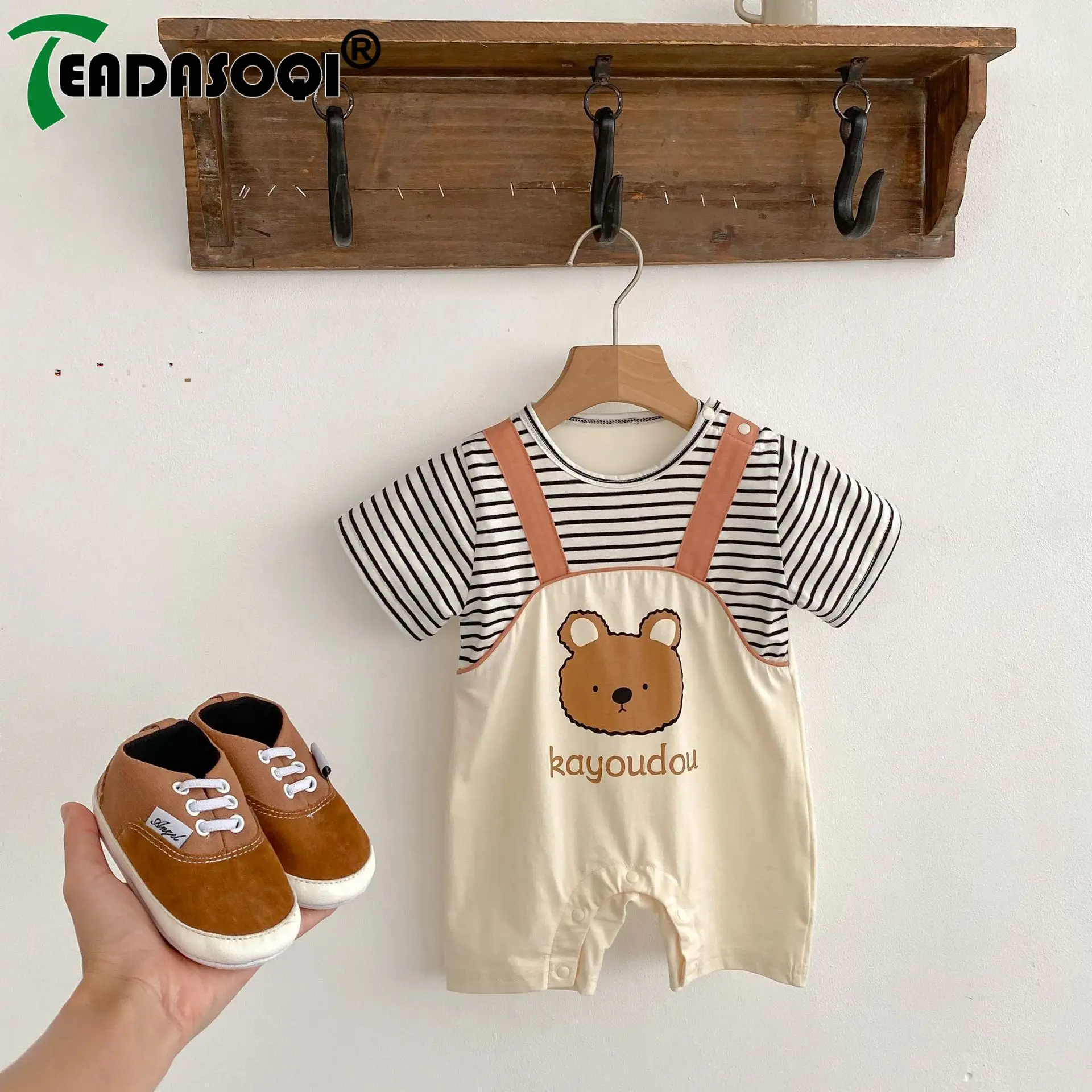 

One-piece Jumpsuit 0-24M Cute Patchwork Stripe Cartoon Bear Short Sleeve Romper for Infant Baby Boys, 95% Cotton, Newborn Kids
