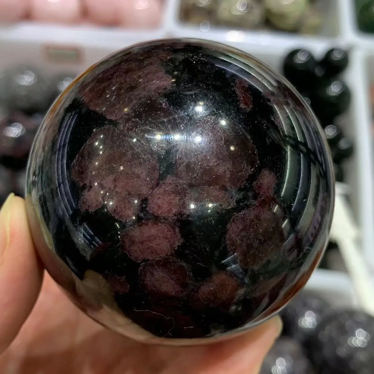 

Natural Garnet Crystal Ball Becorative Home Reiki Energy Stone Healing