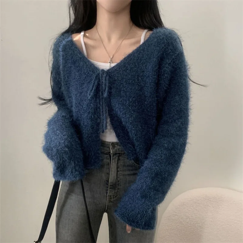 Ladies Soft Cozy Short Knitted Sweater Trendy Belted Lazy Style Warmth Design V-Neck Long Sleeve Urban Comfort Casual Knitwear