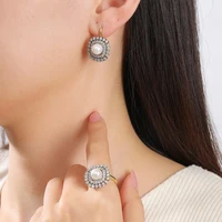 Ensemble de boucles d'oreilles et bague vintage en zircon incrusté de luxe pour femmes, plaqué cuivre or 14 carats, bijoux de mode, cadeau pour mariage ou fête 4