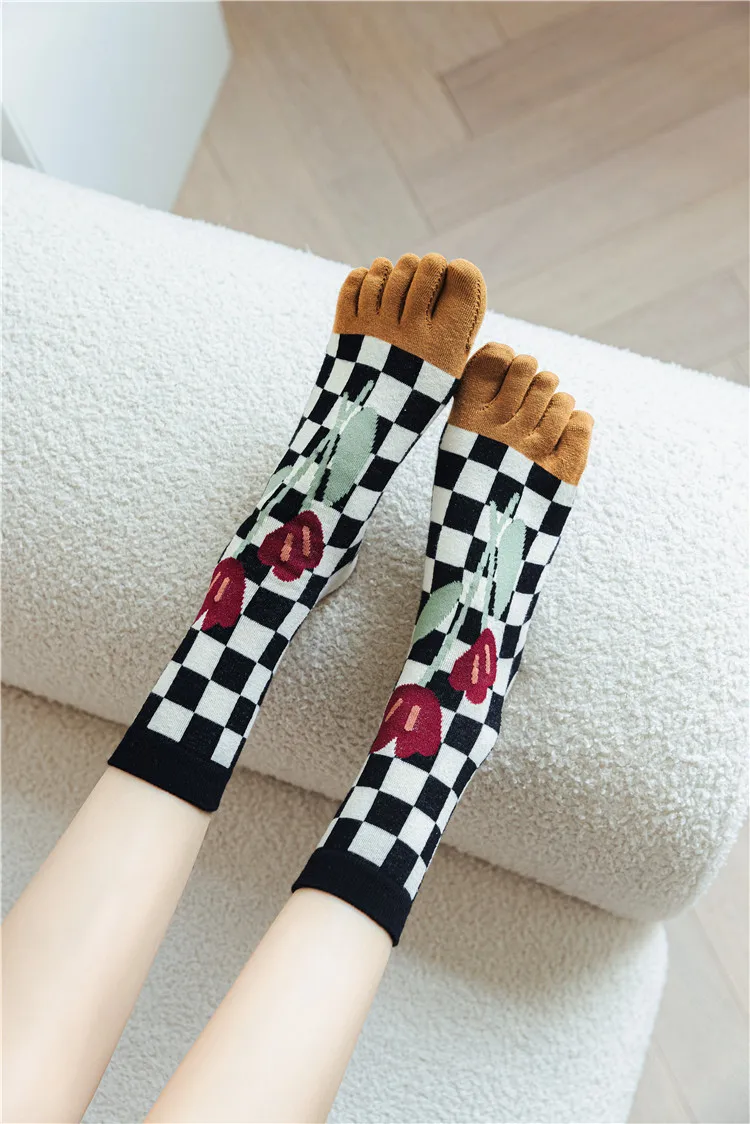 1 Paar Damen-Socken mit fünf Zehen und geteilten Zehen, bunte Tulpenblumen, weiche Baumwolle, Mädchen-Fünf-Finger-Mittelrohrsocken, Outdoor-Sportsocken – Detail 10