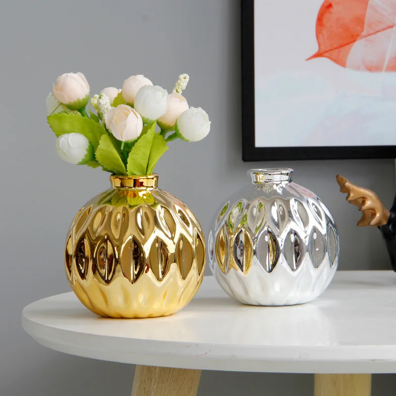 Promotion! Ceramic Small Vase Flower Embossed Fish Lip Pattern Crafts Home Decorations |
