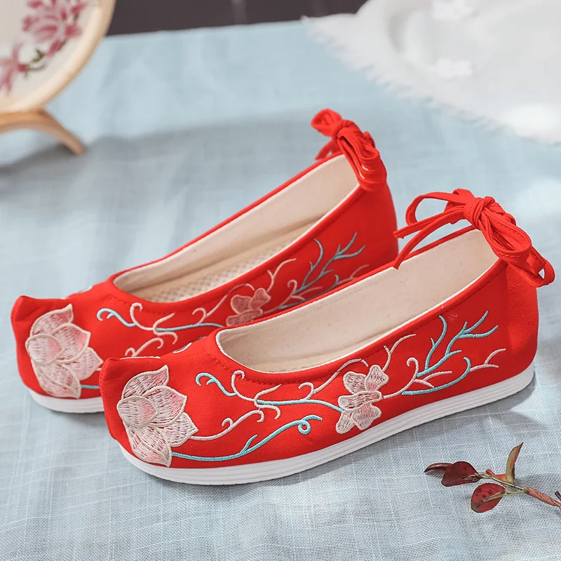 Chinese Hanfu Matching Shoes Women Ancient Shoes High Quality Costume Hanfu Shoes Spring Summer Autumn Female Embroidered Shoes
