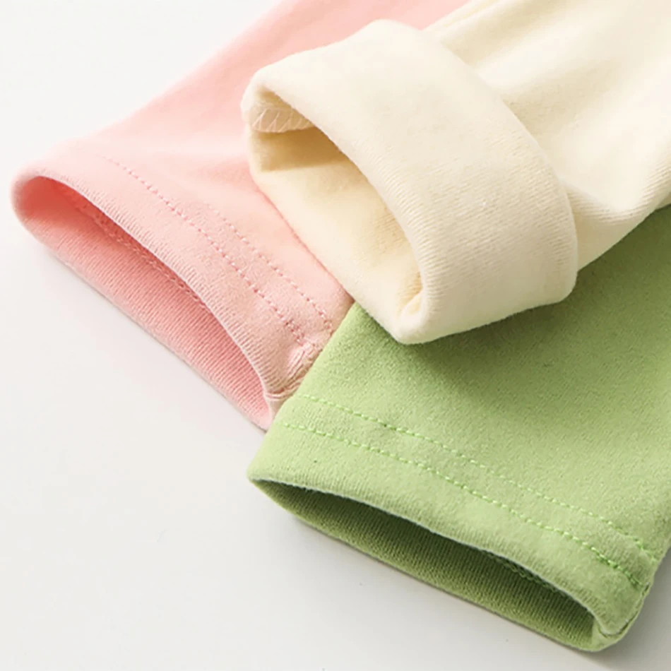 Eco Friendly Material Kids Long Sleeve T-Shirt with Half High Collar Unisex Solid Color Comfortable Wear Suitable Autumn Winter 5