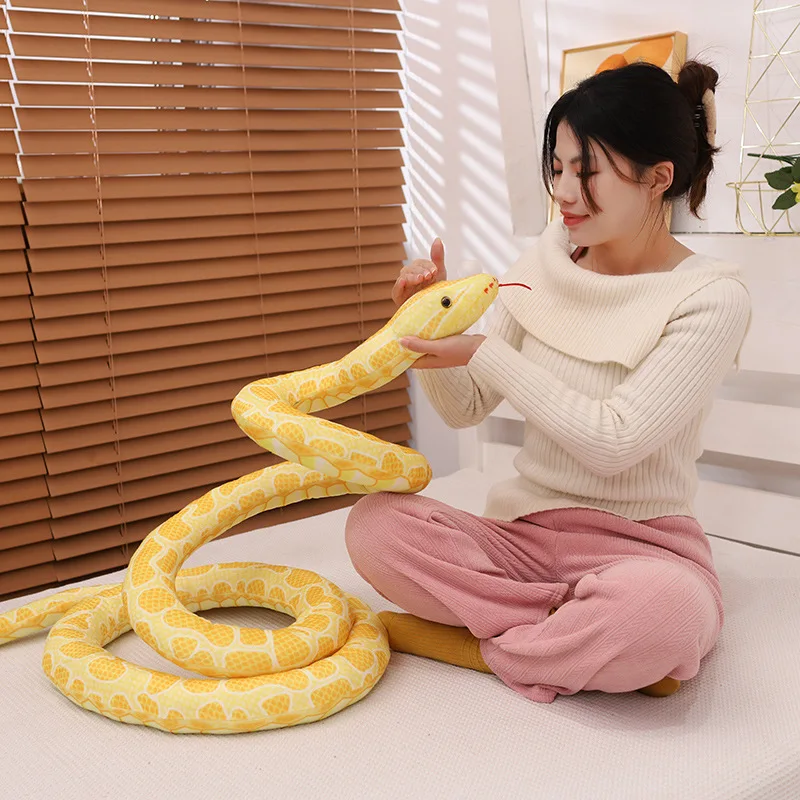 Big Size Simulated Python Plush Toys Giant Snake Cobra Long Stuffed Plushie Pillow Home Decor Boys Exquisite Cirthday Xmas Gifts