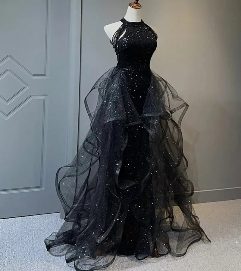 

A-line Black Prom Party Dress Halter Crystals Sequin Ruffles Pageant Evening Formal Gown Wednesday Addams Family Robe De Soriee