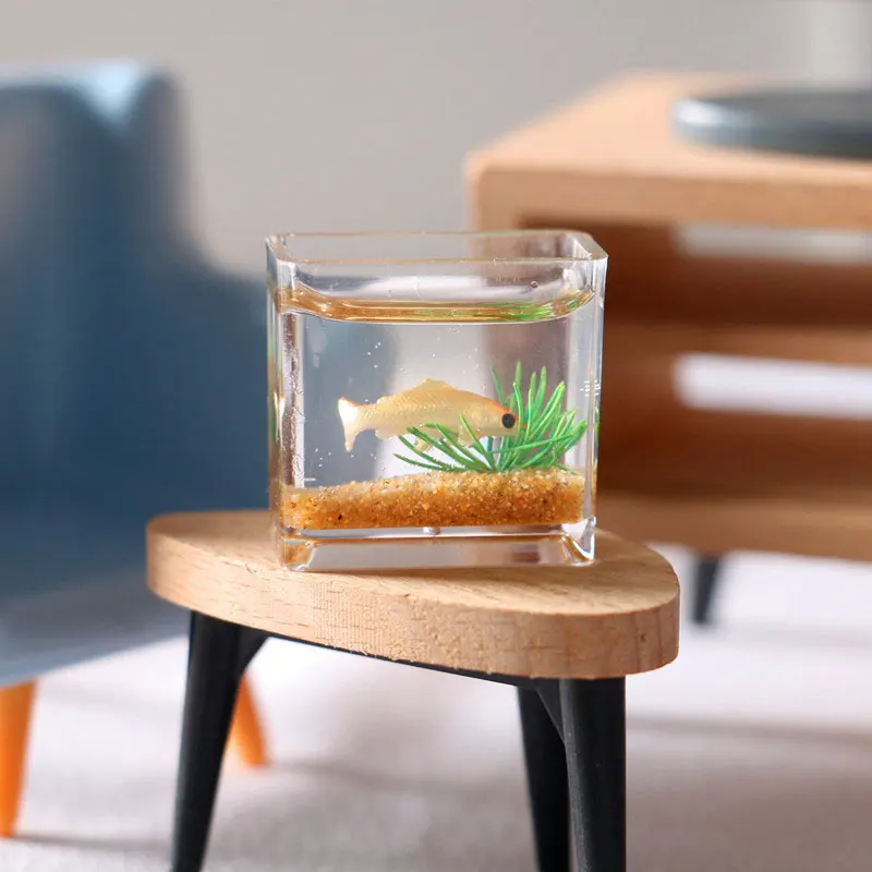 

1pcs 1:12 Dollhouse Miniature Fish Tank Model Transparent Glass Acrylic Fake Fish Tank Office Table Home Ornament Toy