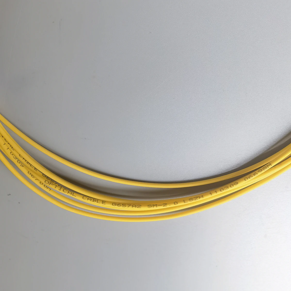 Fiber Optic Cables 1.5/3/5M LC/APC-LC/APC G657A2 2.0mm LSZH Indoor FTTH Extension Cable Simplex Convert Patch Cord High quality