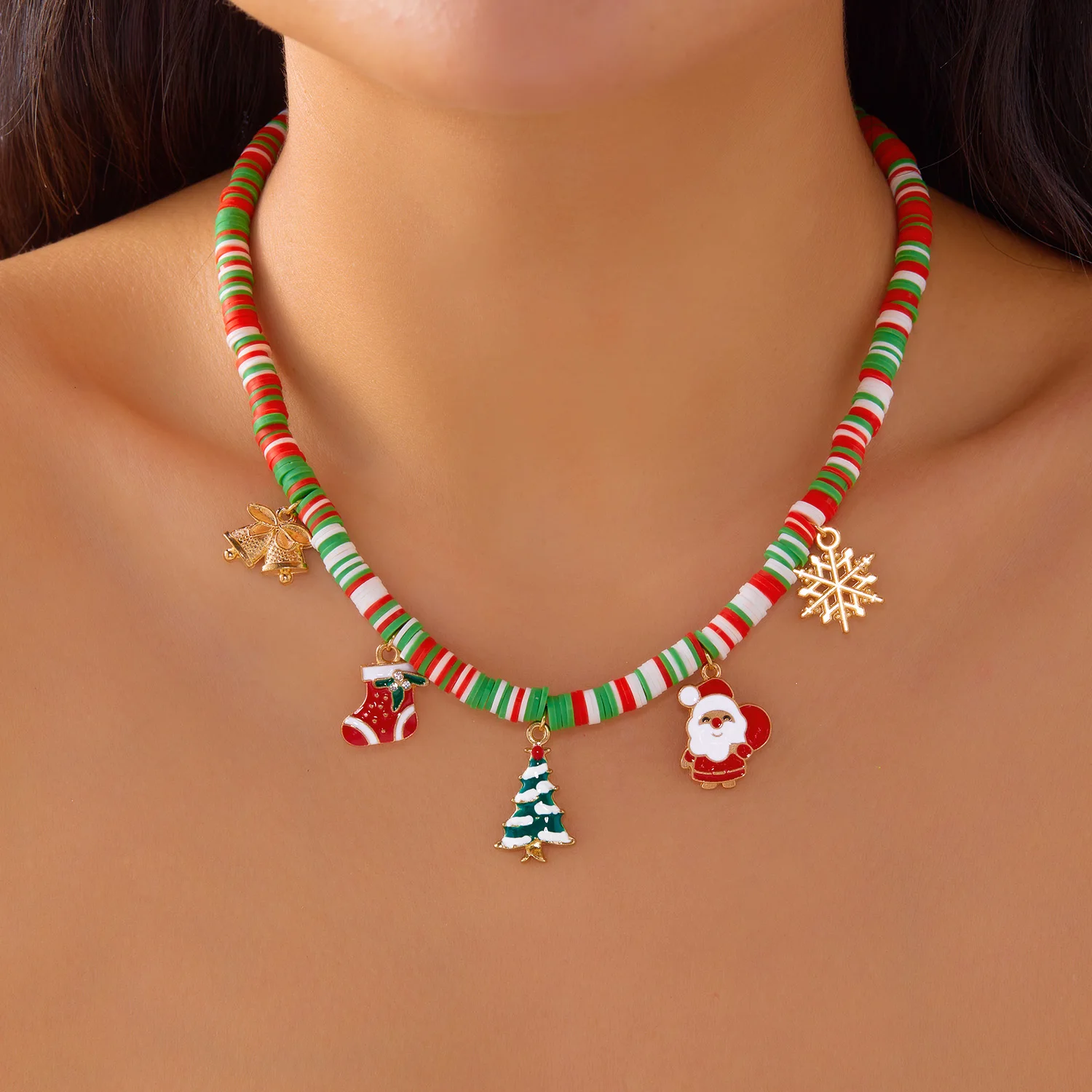 Trendige Weihnachts-Schneeflocken-Halskette für Frauen Kreative Kombinationen Lebkuchenmann Reisperlen Party-Schmuck Accessoire – Detail 2