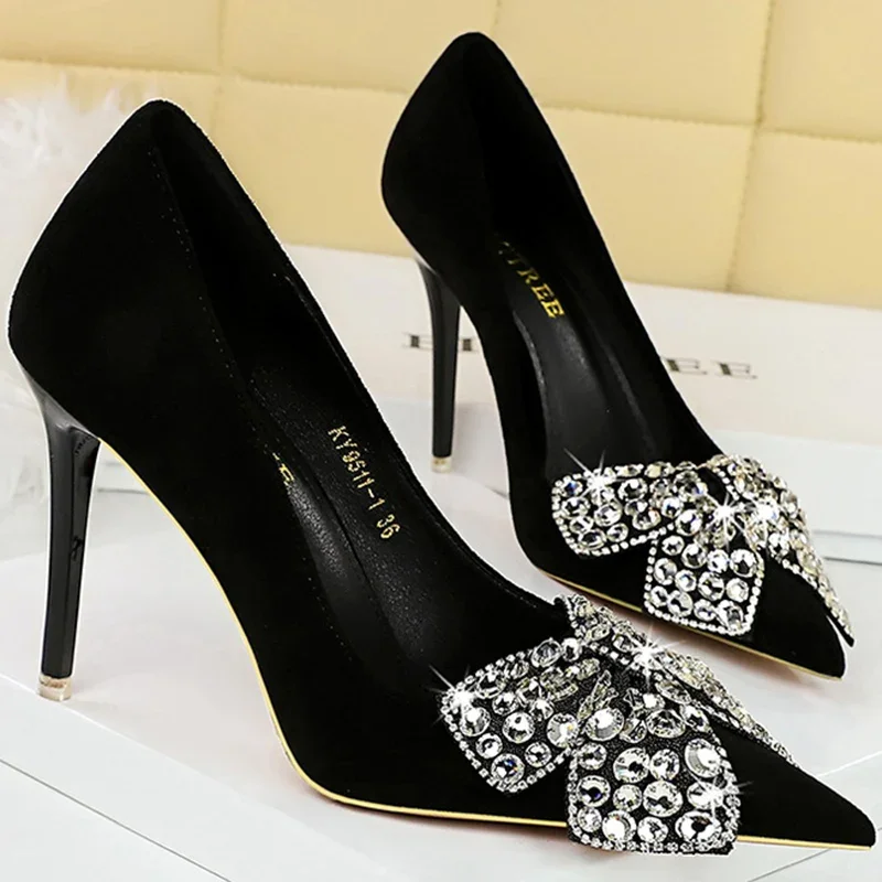 

Women Crystal 10.5cm Super High Heels Party Pumps Flock Shallow Pointed Toe Rhinestone Butterfly Knots Lady Black Elegant Shoes