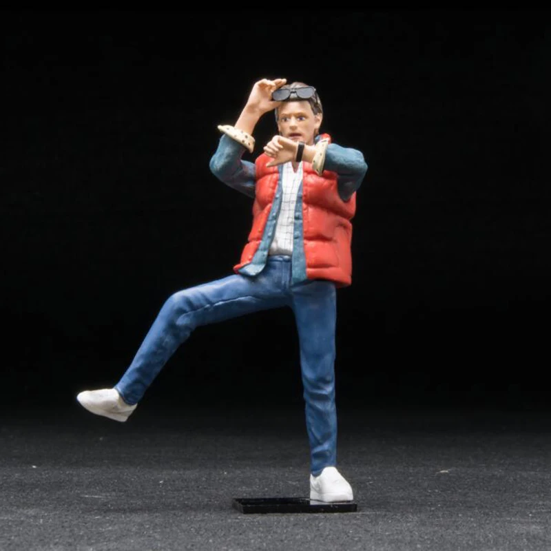 デロリアンのバック・トゥ・ザ・フューチャー1/18フィギュア,pvc