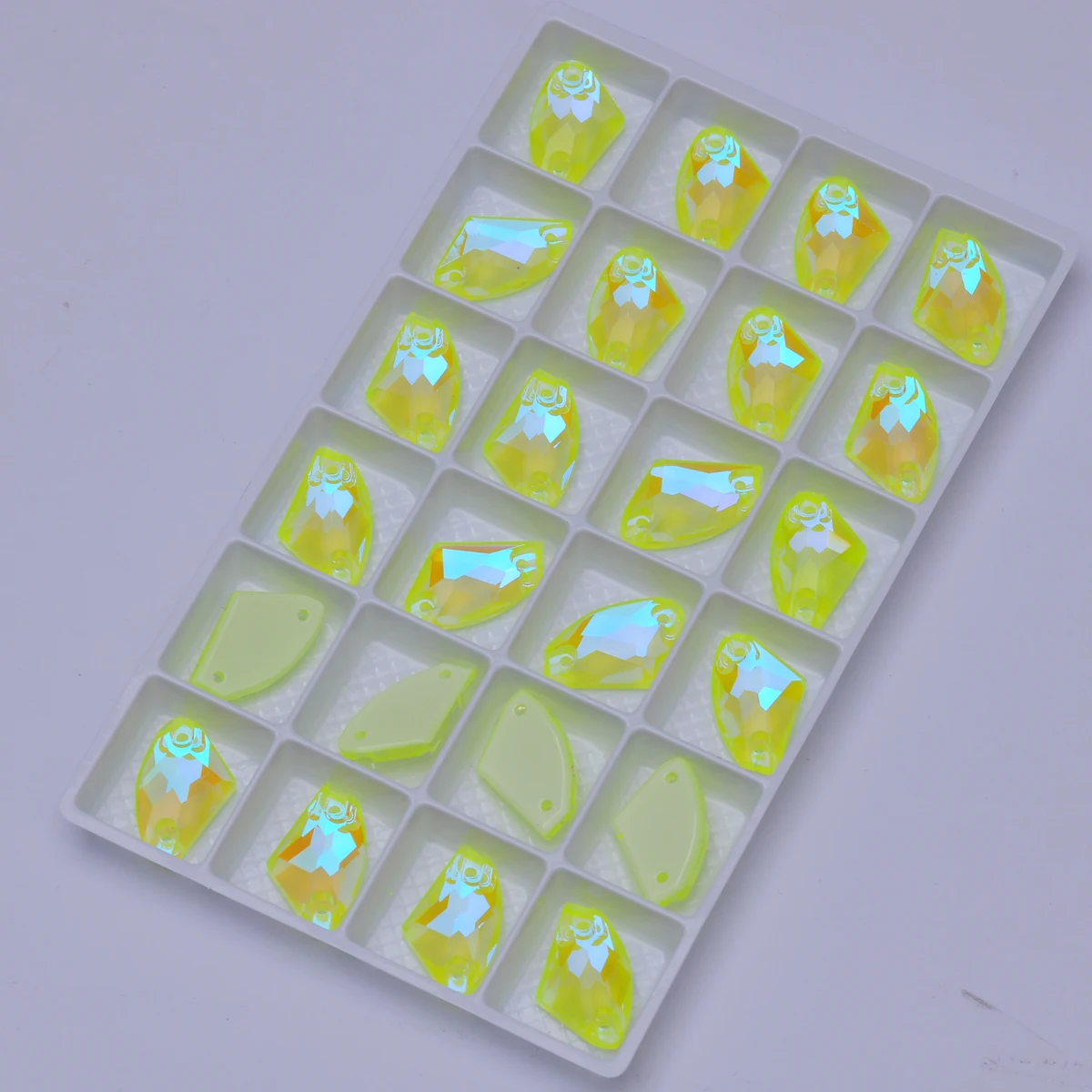 Galaktische Neonkanten mit Fasen, K9-Glas-Nähsteine, flache Rückseite, DIY-Handwerk, zum Aufnähen von Strasssteinen für Kleidungsstücke, Kleidern, Kleidern, Taschen – Detail 6