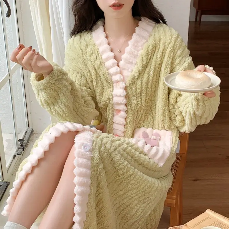 Winter Robe Women Coral Velvet Padded Thickened Nightgown Bathrobe Autumn Winter Long Bathrobe Jacket Facecloth Pajamas New